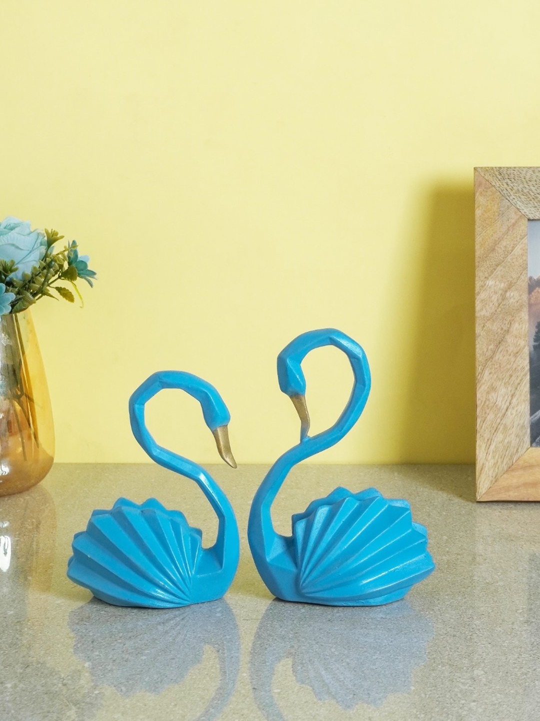 The Decor Mart Blue 2 Pieces Love Swan Table Decor Showpiece