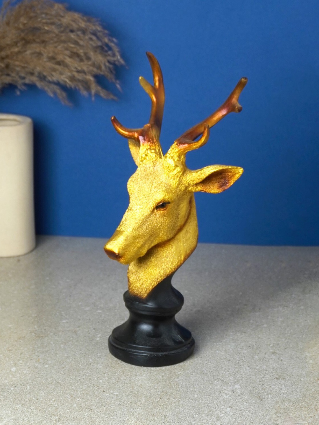 

The Decor Mart Metallic-Horned Reindeer Table Accent Showpiece