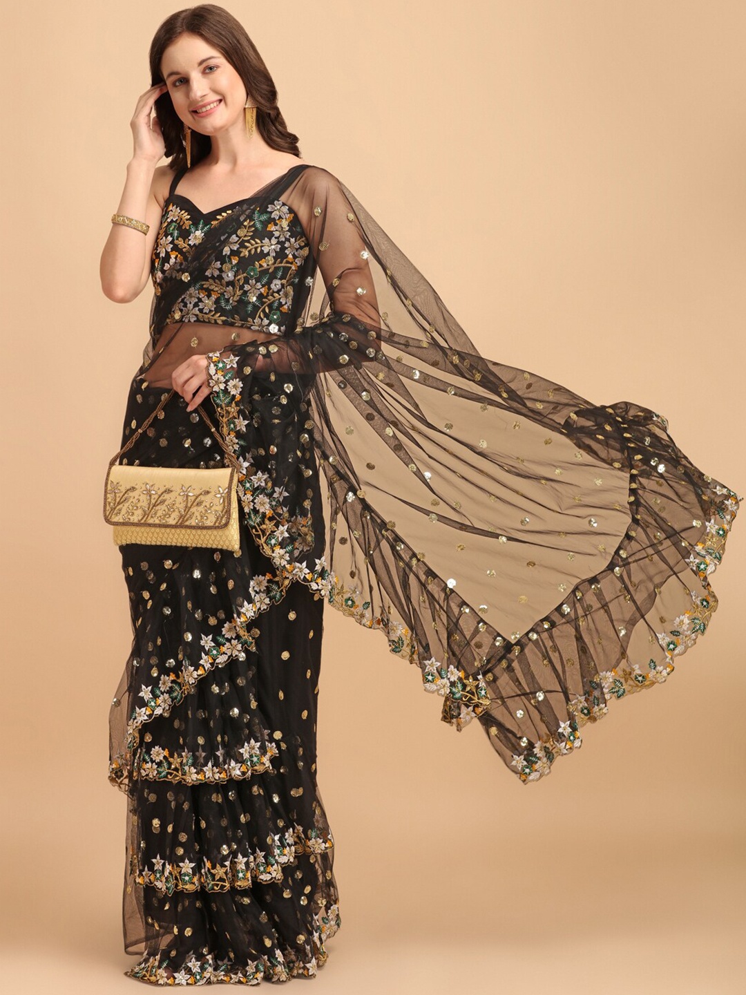 

JATRIQQ Embellished Sequinned Net Saree, Black