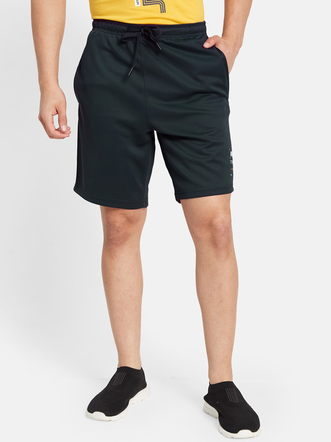 

Octave Men Mid Rise Cotton Sports Shorts, Green