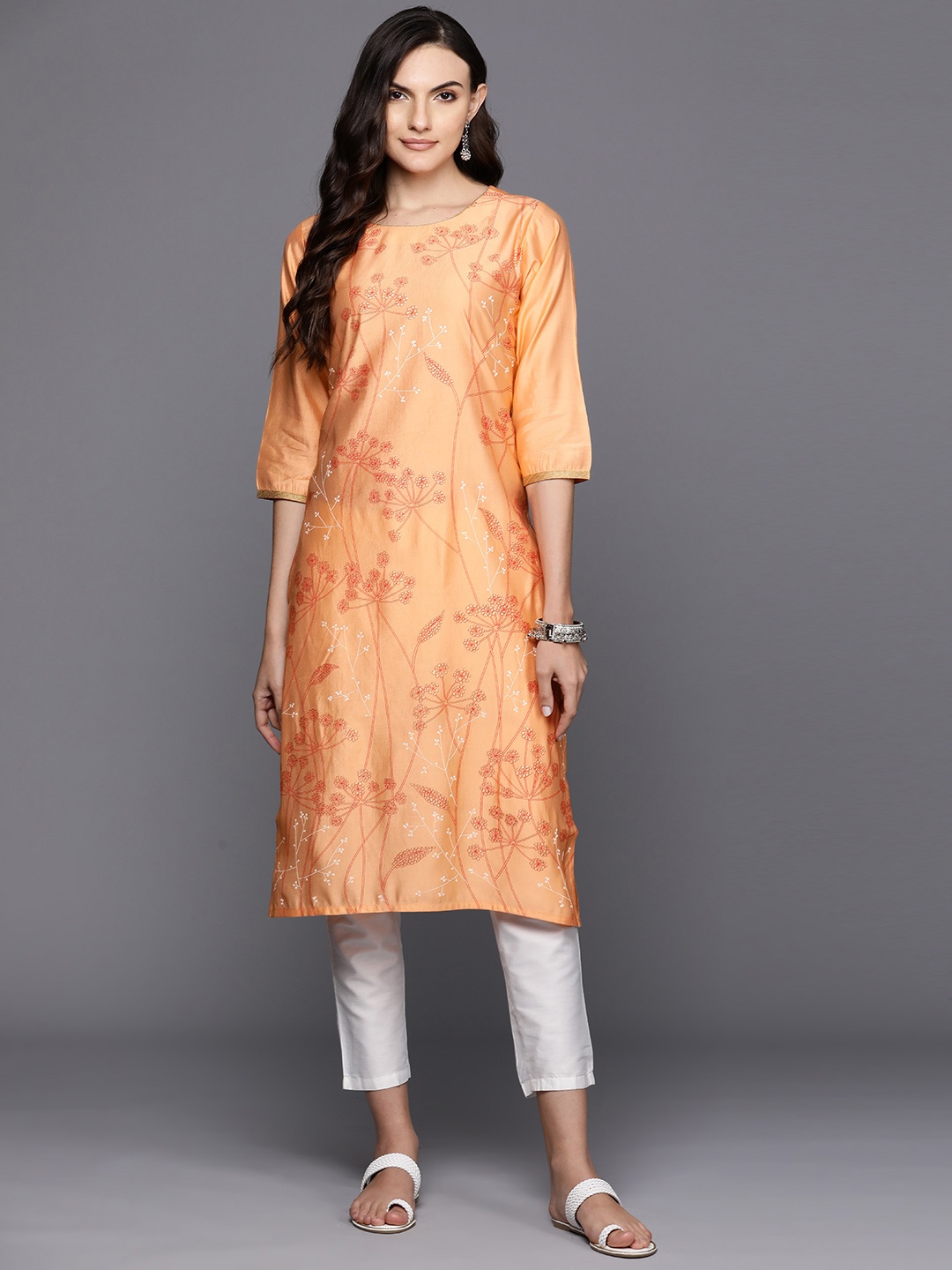 

Indo Era Floral Printed Thread Work Detail Straight Kurta, Peach