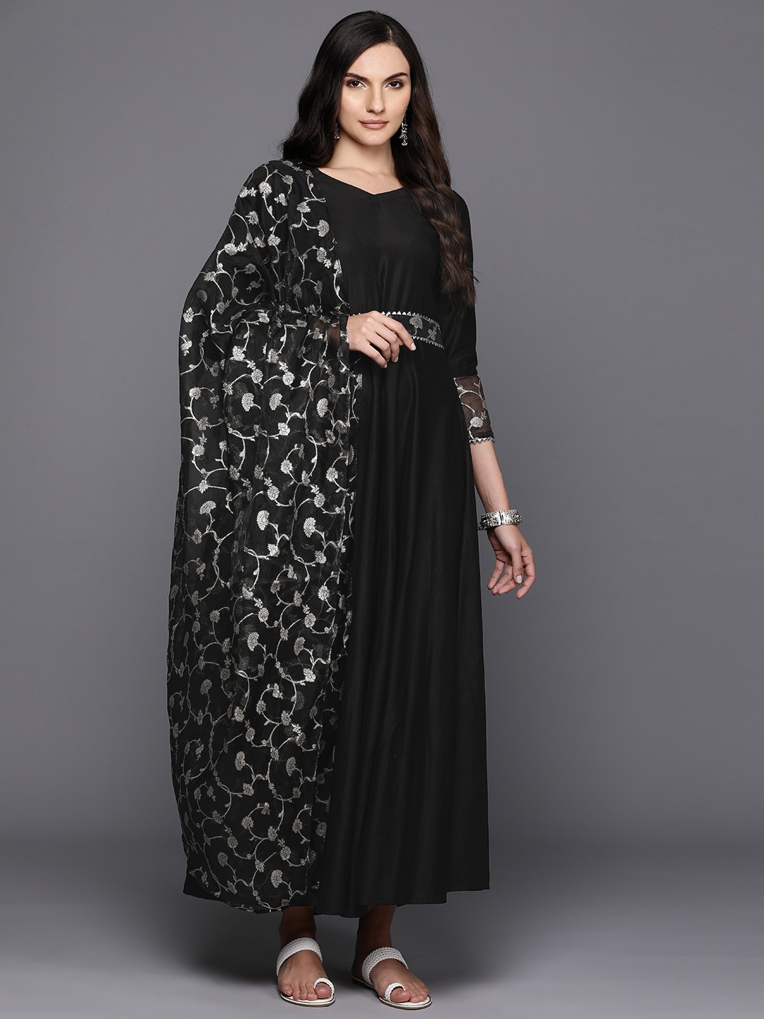 

Indo Era A-Line Maxi Dress With Belt & Dupatta, Black