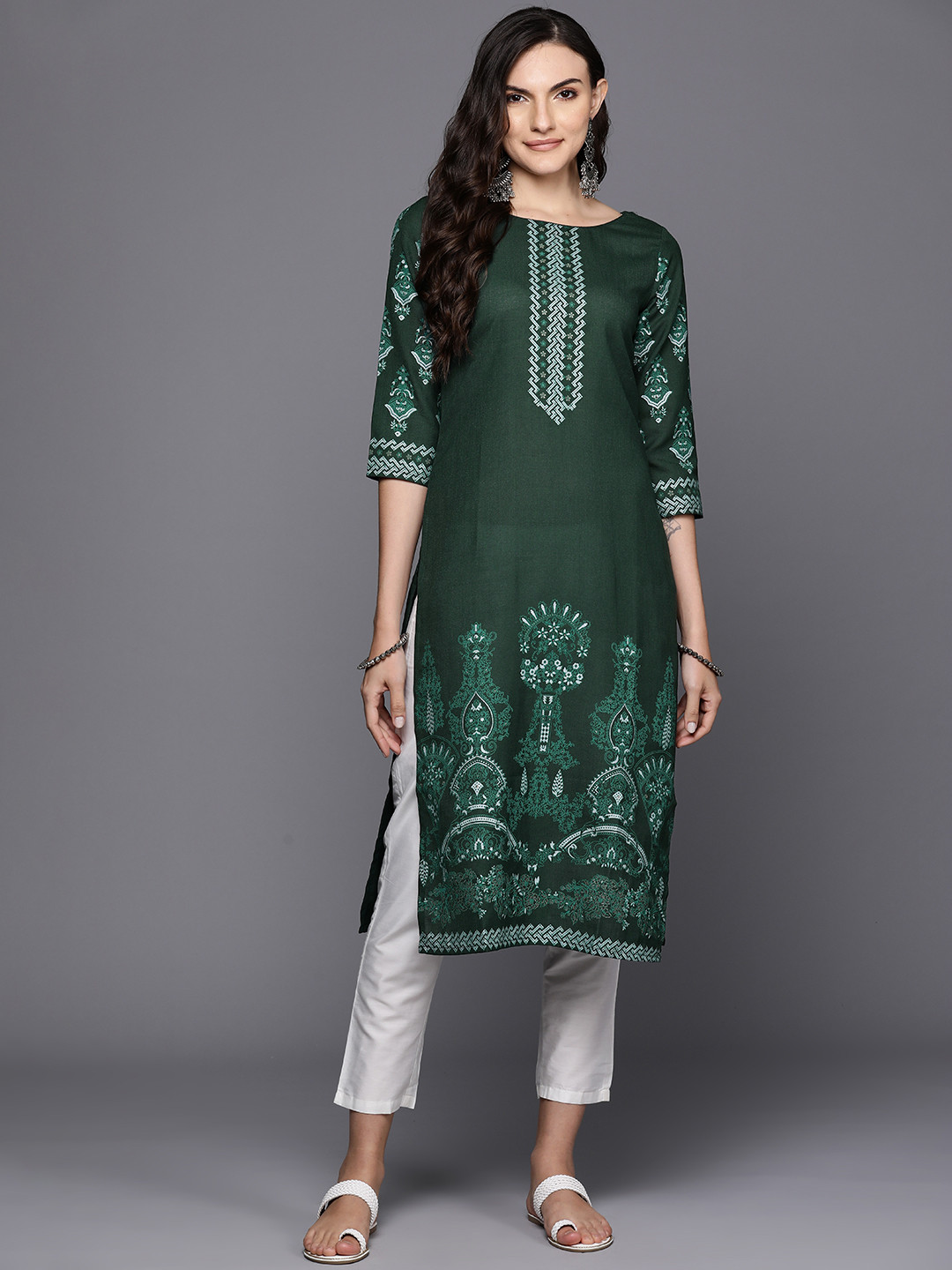 

Indo Era Ethnic Motifs Foil Printed Straight Kurta, Green