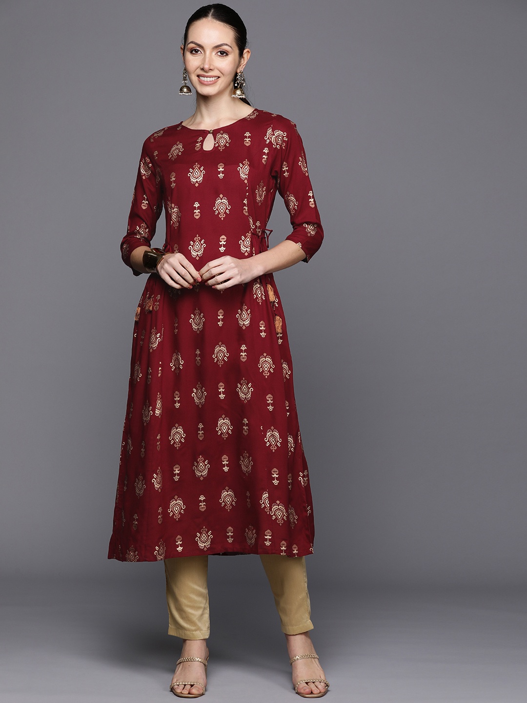 

Indo Era Ethnic Motifs Printed Tie-Up Detail A-Line Kurta, Red