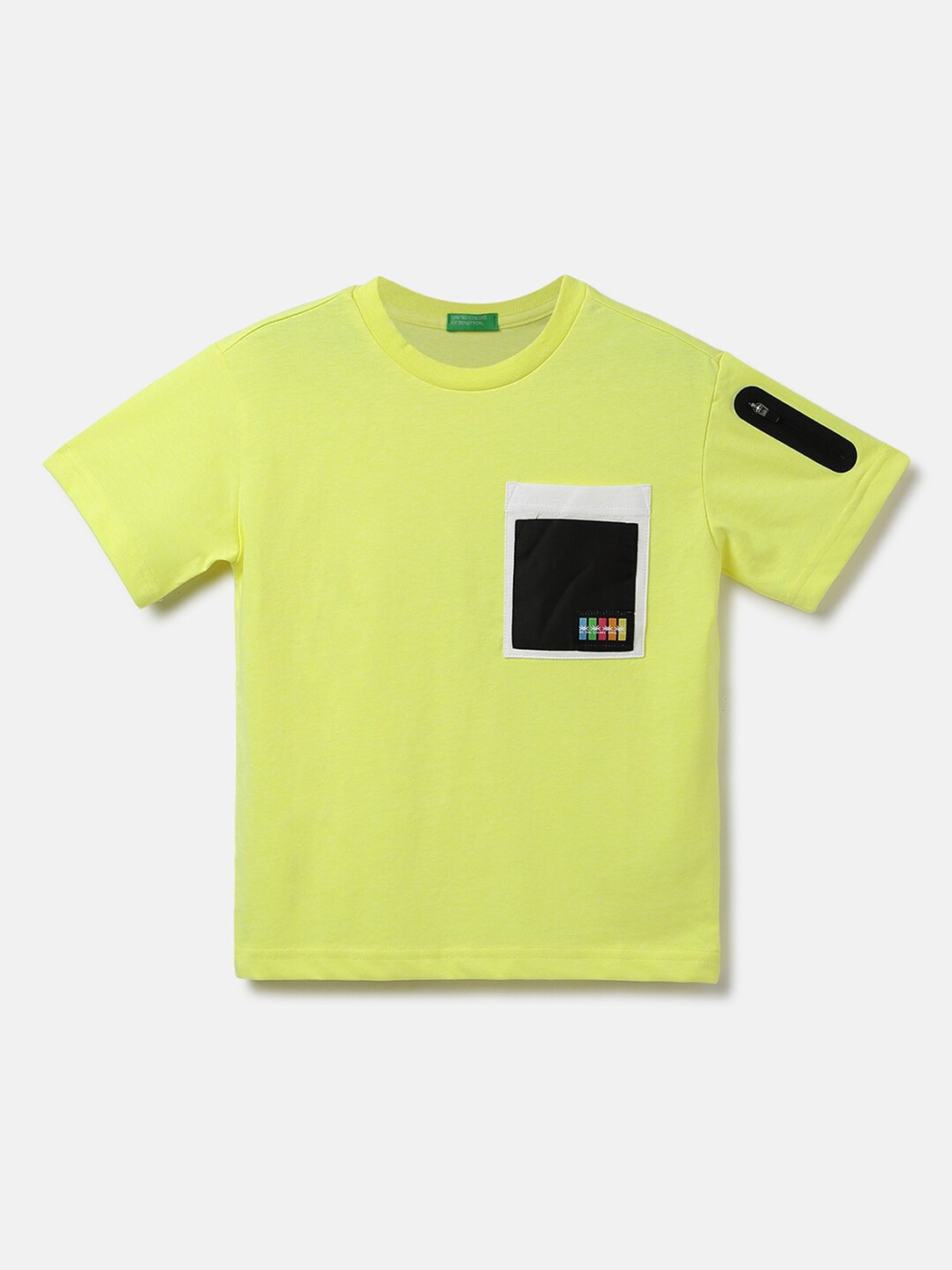 

United Colors of Benetton Boys Round Neck Casual T-Shirt, Green