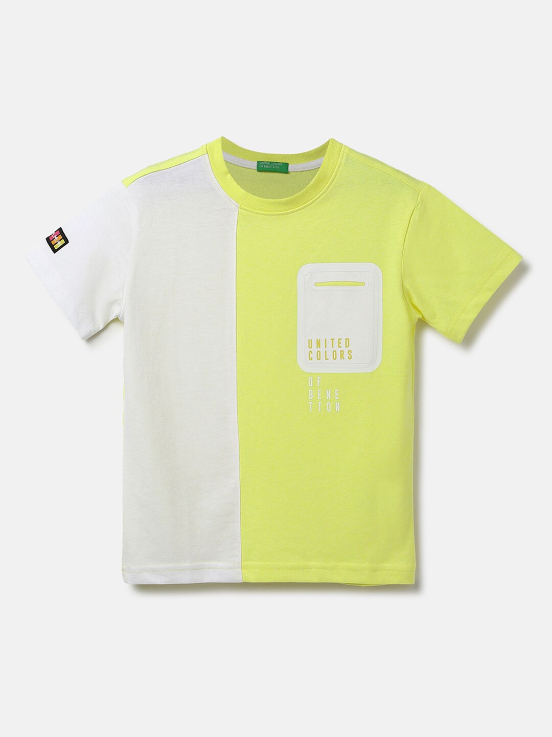 

United Colors of Benetton Boys Colourblocked Round Neck T-shirt, White