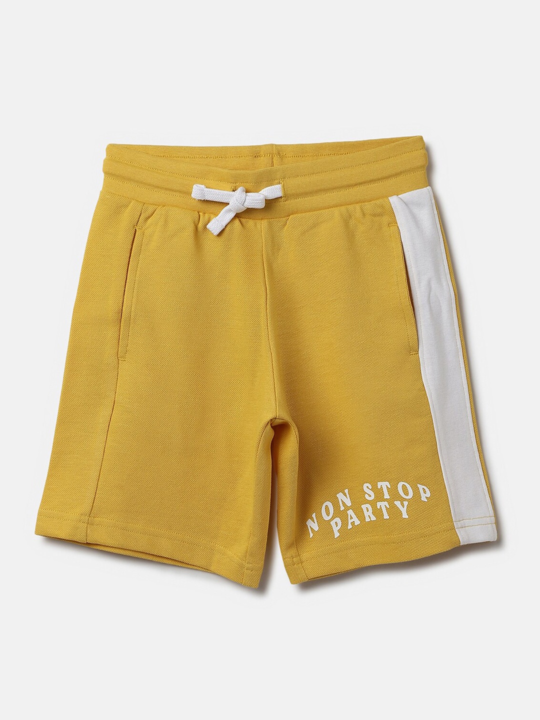 

United Colors of Benetton Boys Mid-Rise Cotton Shorts, Yellow