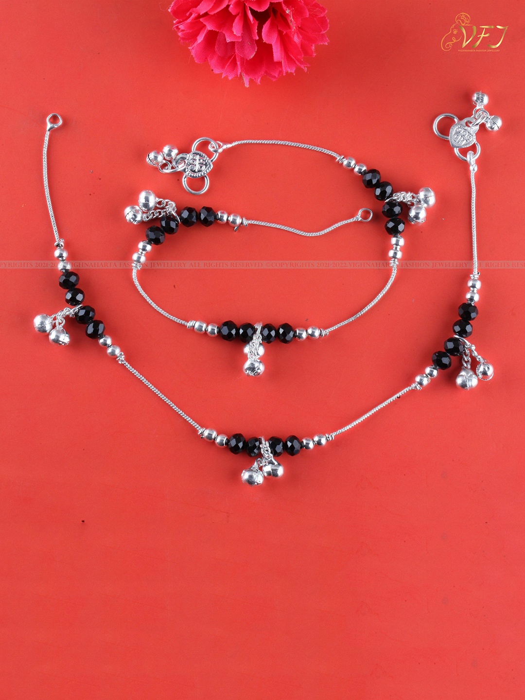 

Vighnaharta Rhodium Plated Beads Studded Anklet, Black