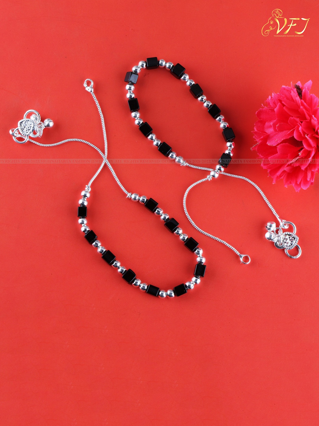 

Vighnaharta Rhodium Plated Beads Studded Anklet, Black