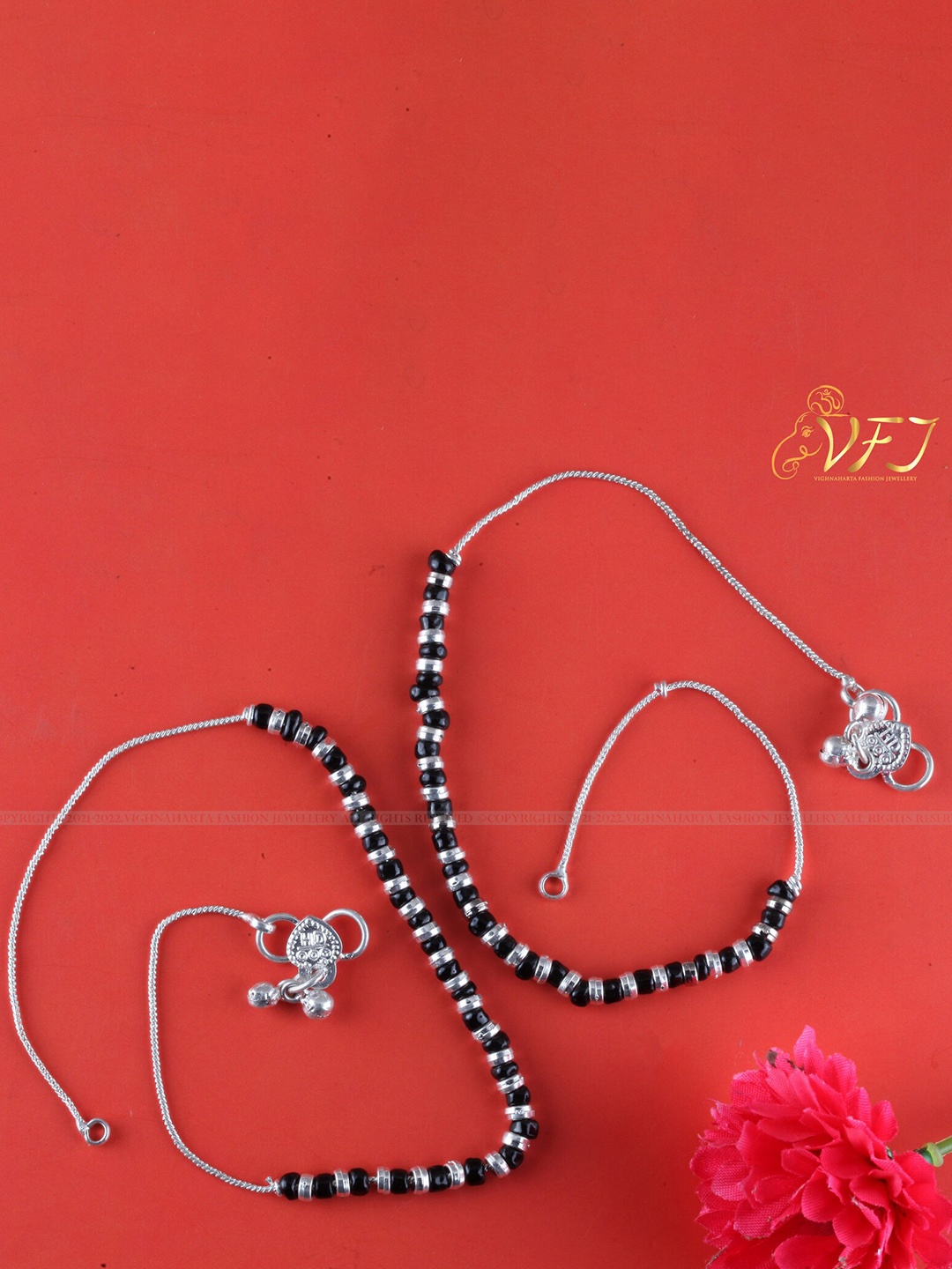 

Vighnaharta Artificial Beaded Anklets, Silver