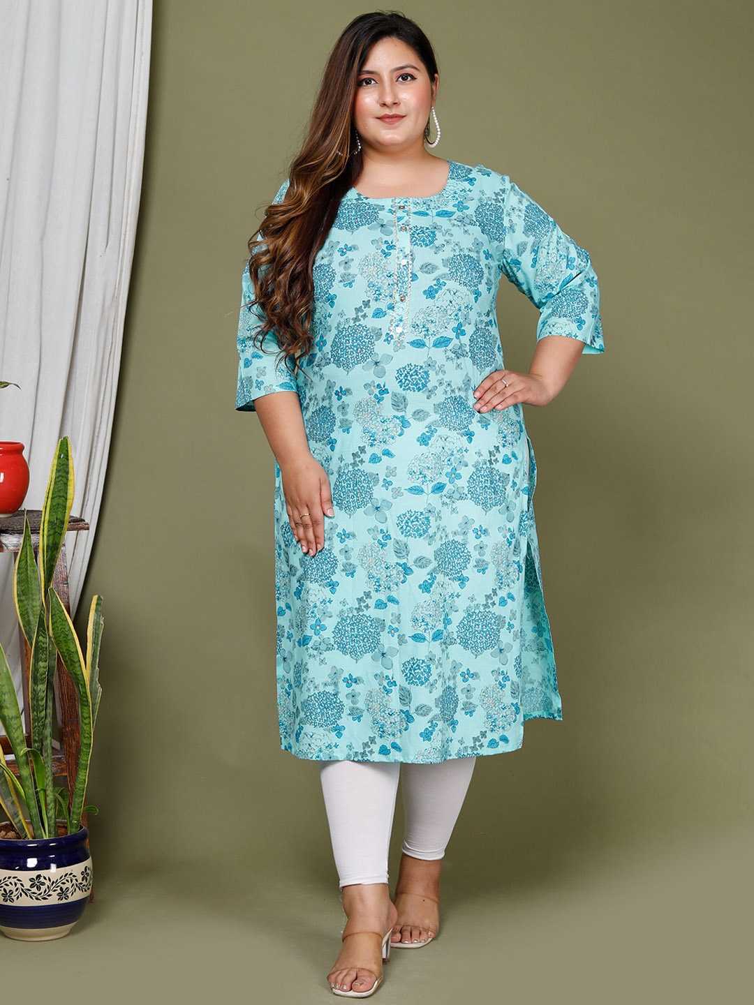 

Swasti Plus Size Floral Printed Pure Cotton Straight Kurta, Blue