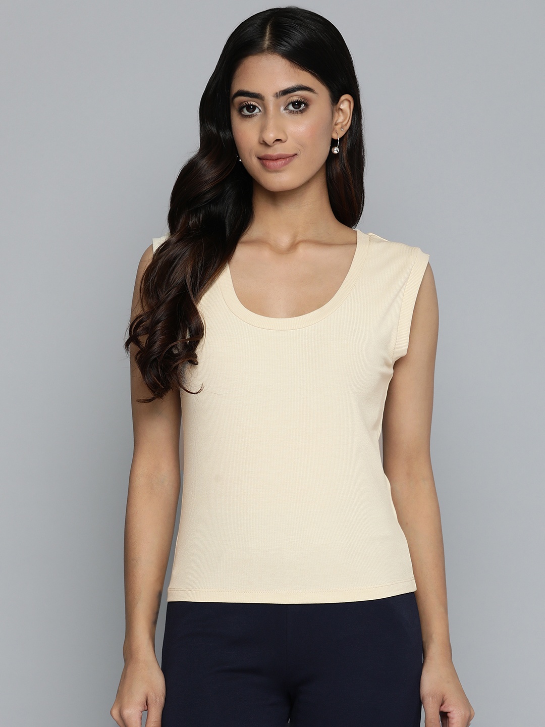 

HERE&NOW Scoop Neck Ribbed Regular Top, Off white