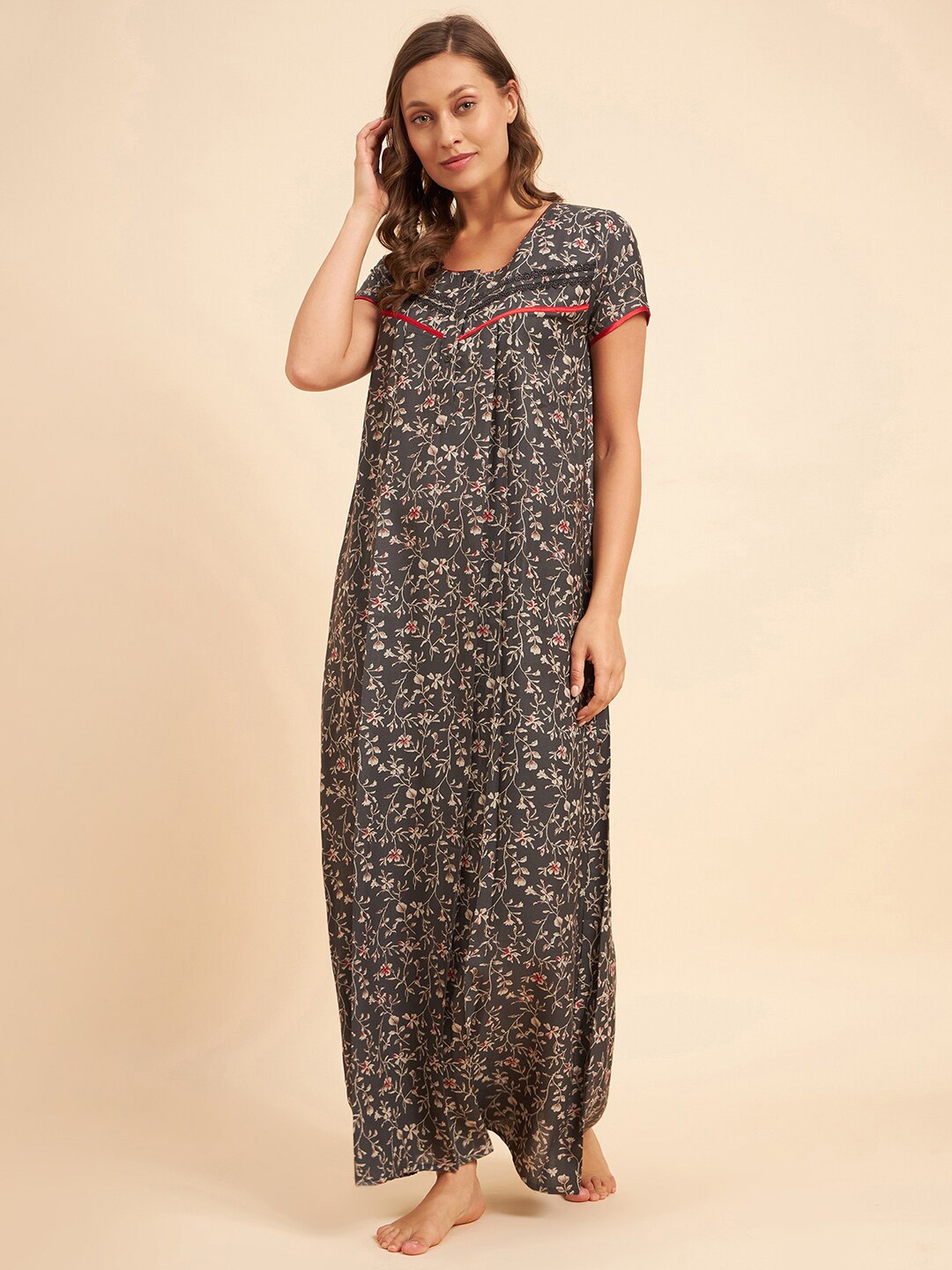 

Sweet Dreams Grey & White Floral Printed Maxi Nightdress