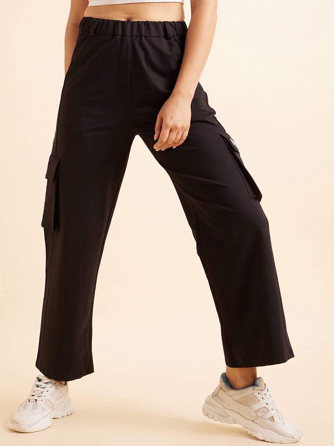 

Sweet Dreams Women Black Mid-Rise Casual Pure Cotton Cargo Trousers