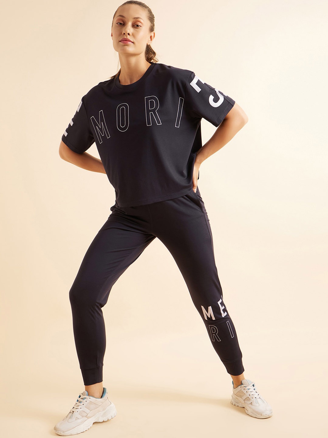 

Sweet Dreams Women Printed Top and Joggers Co-Ords, Navy blue