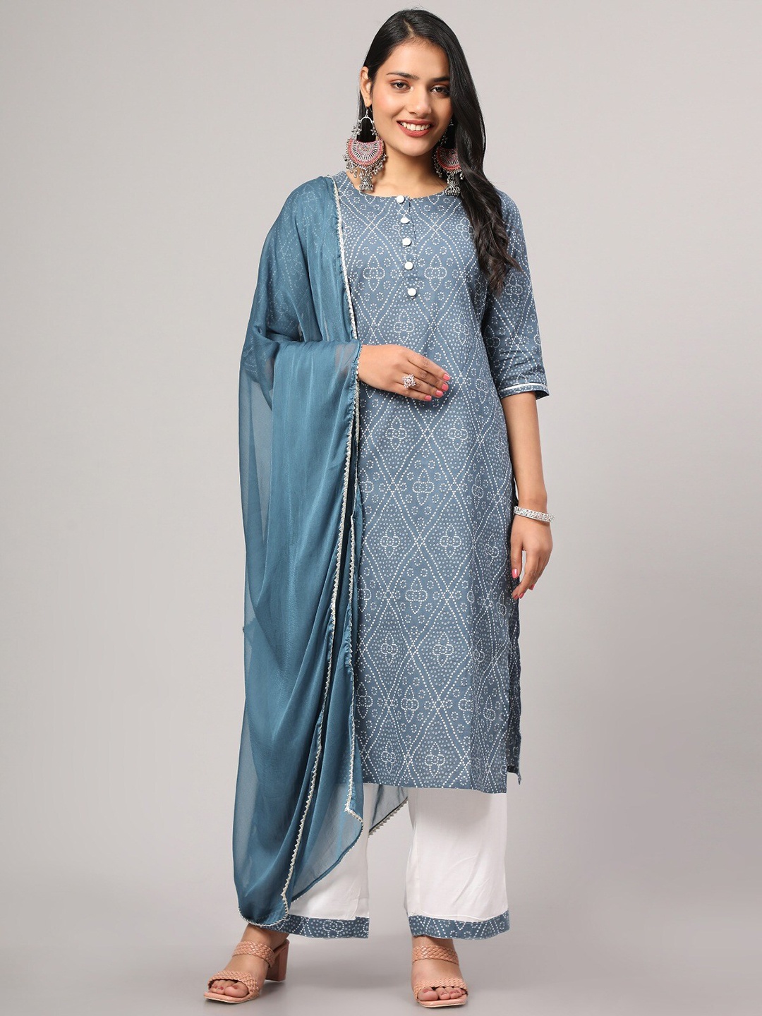 

V TRADITION Bandhani Printed Regular Kurta with Palazzos & With Dupatta, Blue