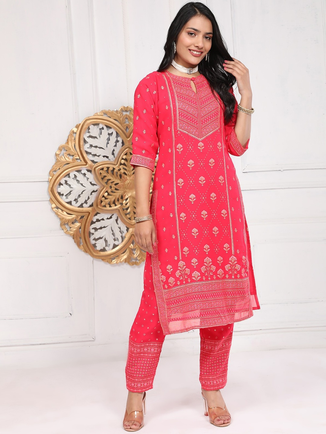 

V TRADITION Ethnic Motifs Printed Regular Kurta With Trousers & Dupatta, Red