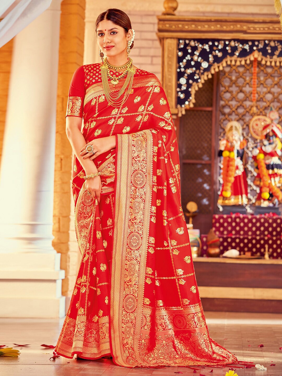 

Mitera Red & Gold-Toned Ethic Motif Woven Design Zari Banarasi Saree