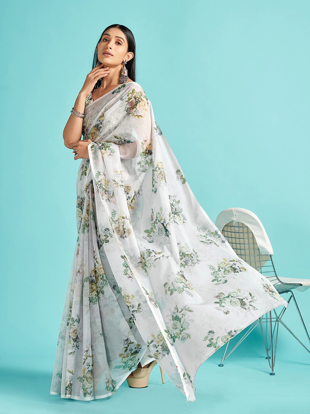 

Mitera Grey & Green Floral Printed Organza Saree