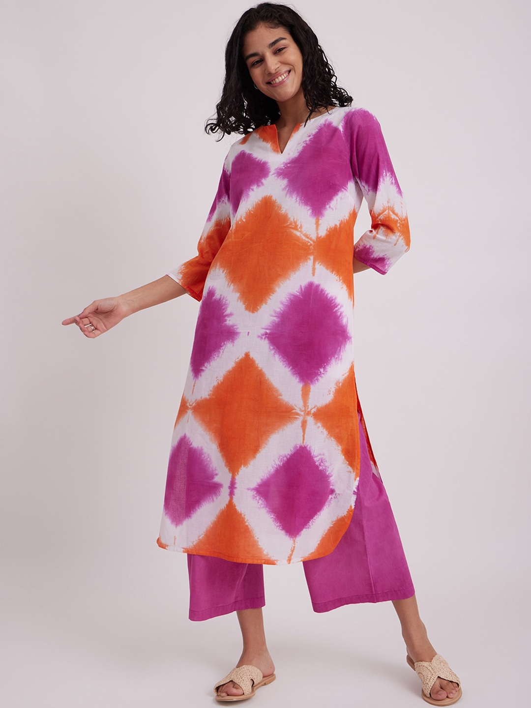 

Pink Fort Tie & Dye Notched Neck Cotton Kurta, Purple