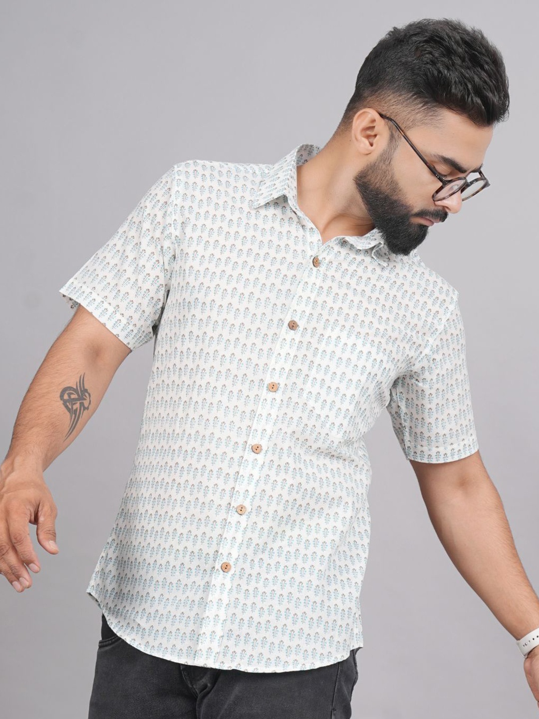

LIVING ROOTS Comfort Ethnic Motif Printed Casual Pure Cotton Shirt, White