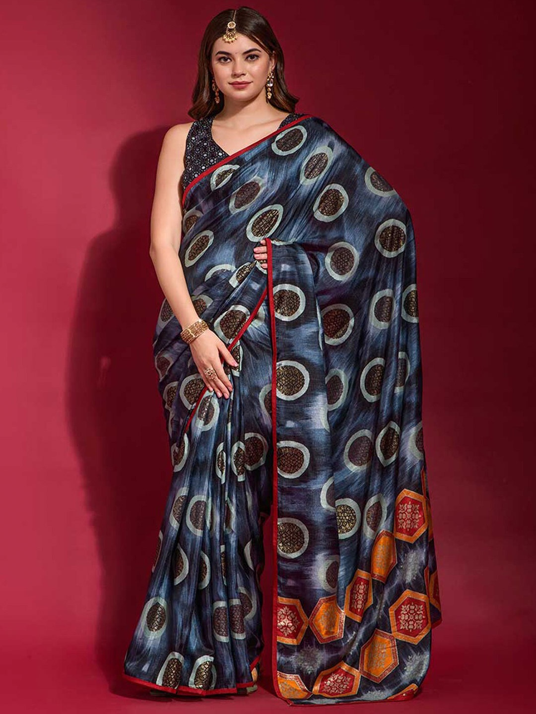 ODETTE Geometric Printed Saree, Blue