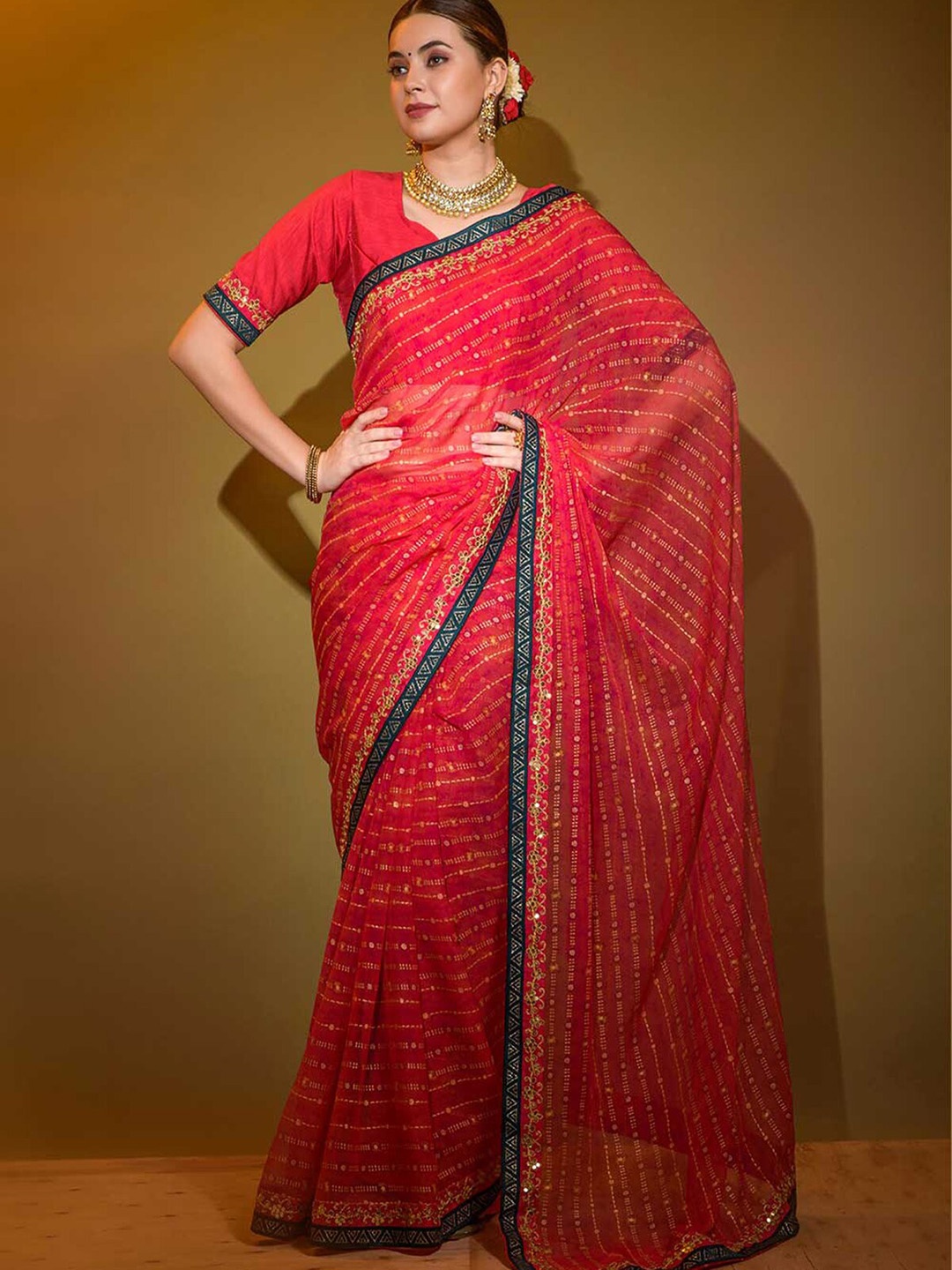 

ODETTE Stripes Printed Embellished Saree, Pink