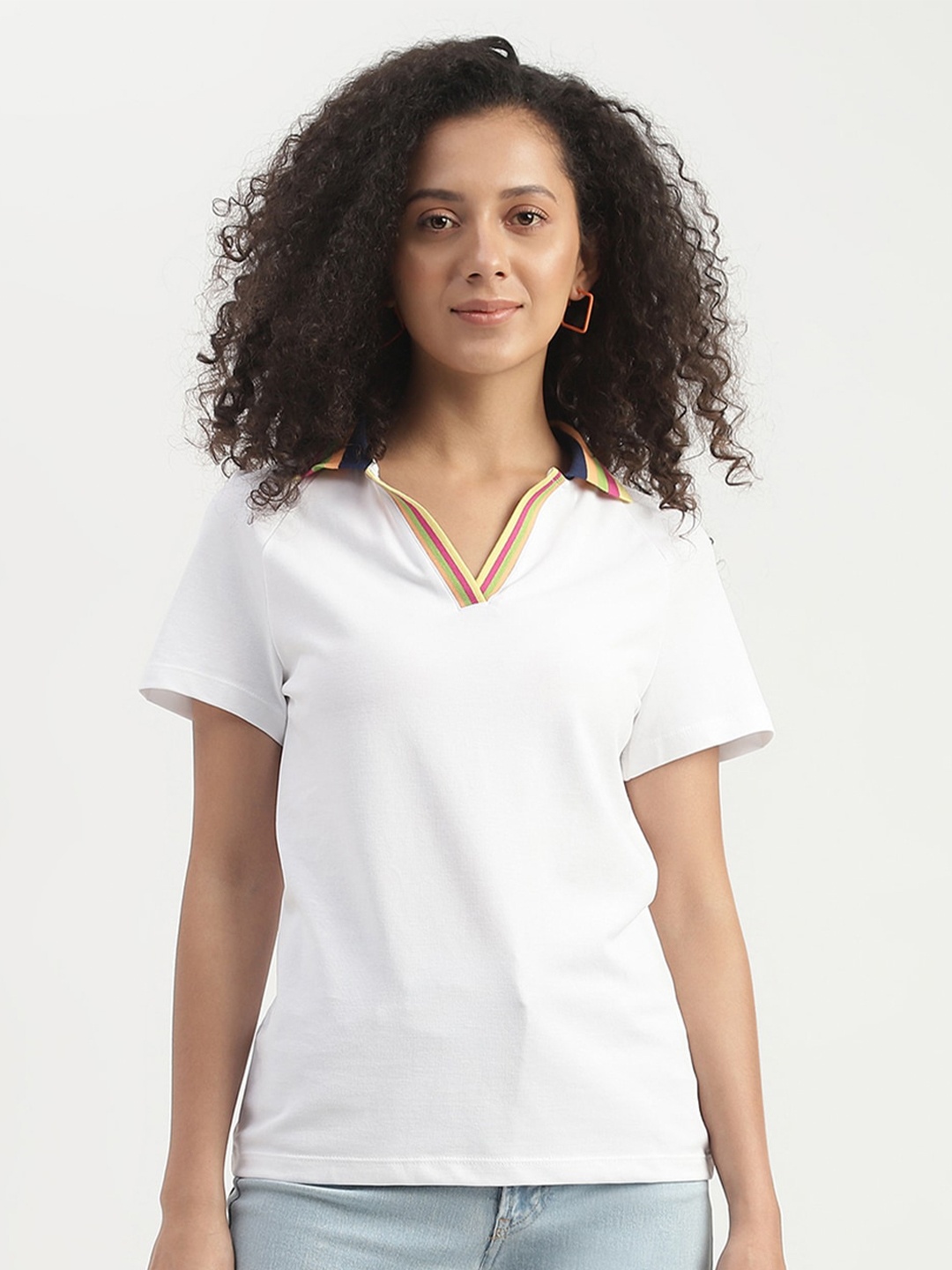 

United Colors of Benetton Striped Collar V-Neck Casual T-Shirt, White