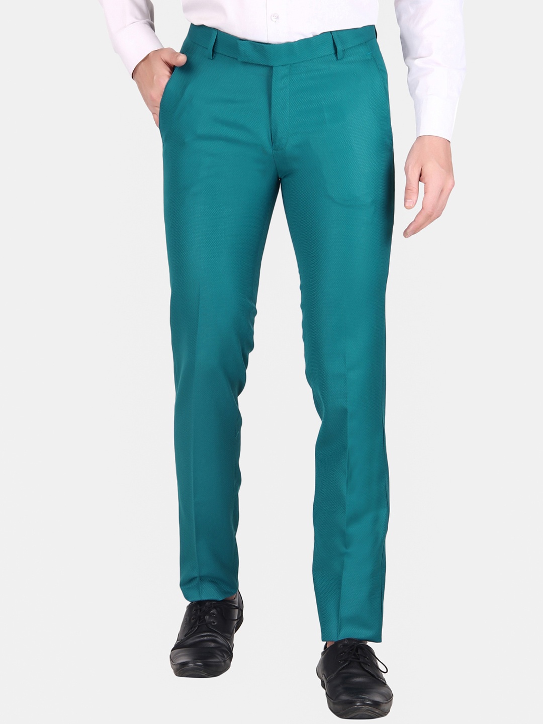 

TrulyFeb Men Blue Slim Fit Trousers