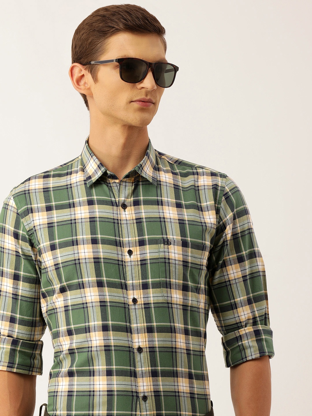 

Peter England Men Slim Fit Checked Pure Cotton Casual Shirt, Green