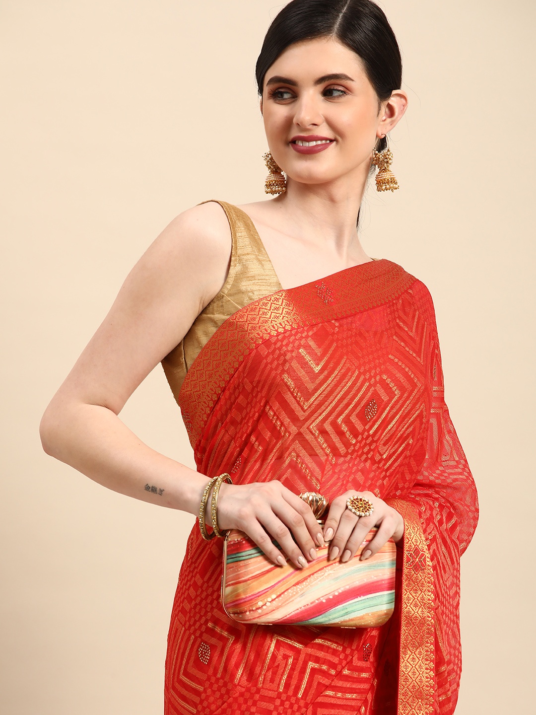 

Indian Women Striped Detail Gotta Patti Border Brasso Designer Saree, Red