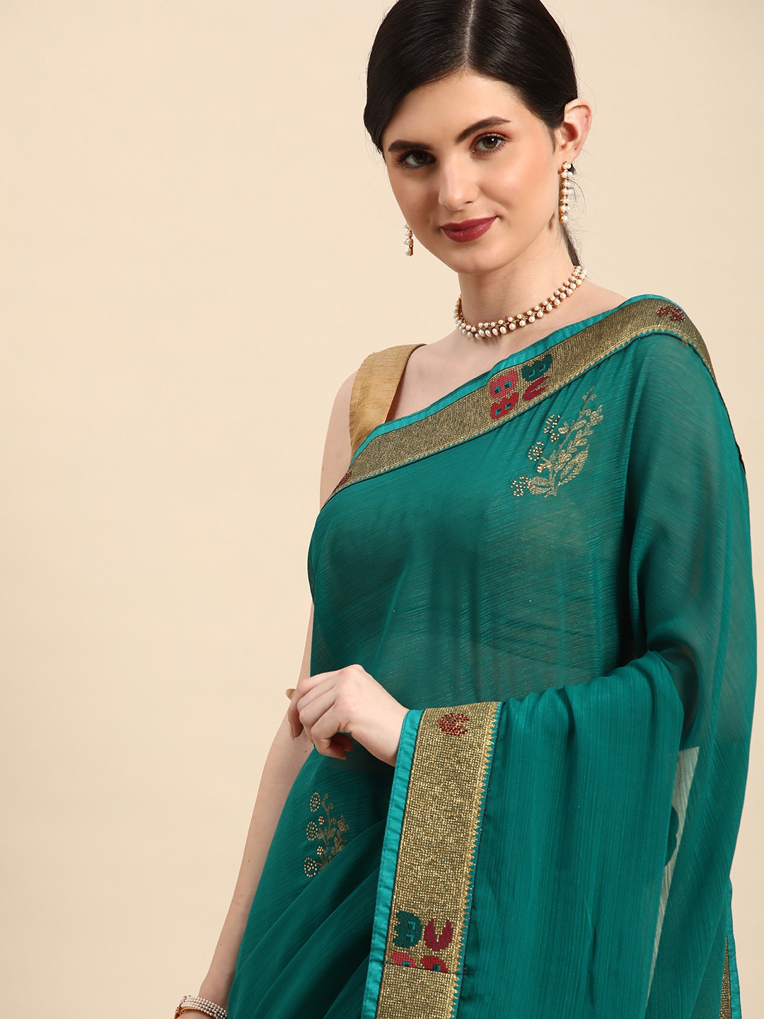 

Indian Women Ethnic Motifs Print Gotta Patti Detail Silk Blend Designer Saree, Green