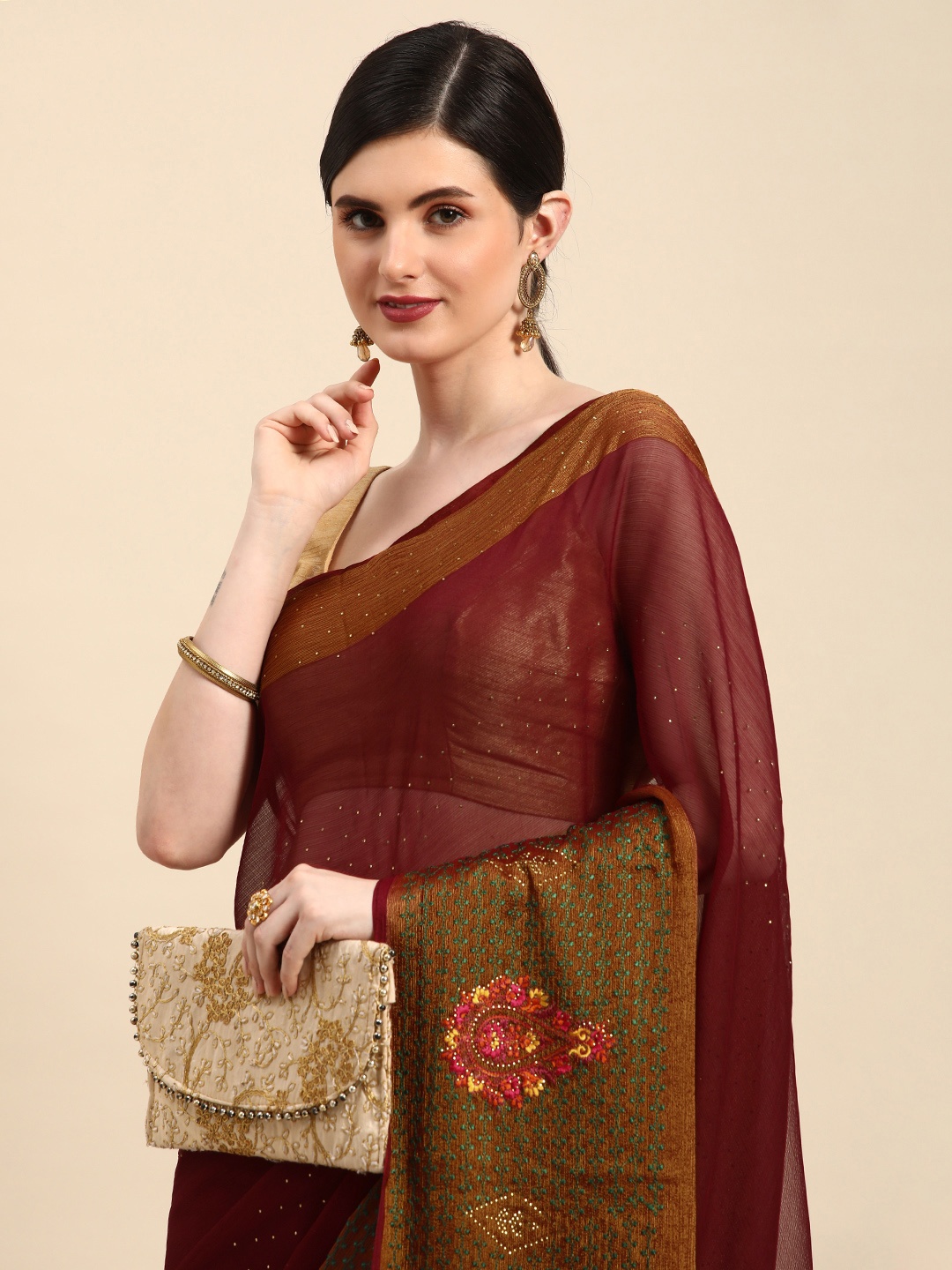

Indian Women Embellished Silk Blend Designer Saree, Maroon