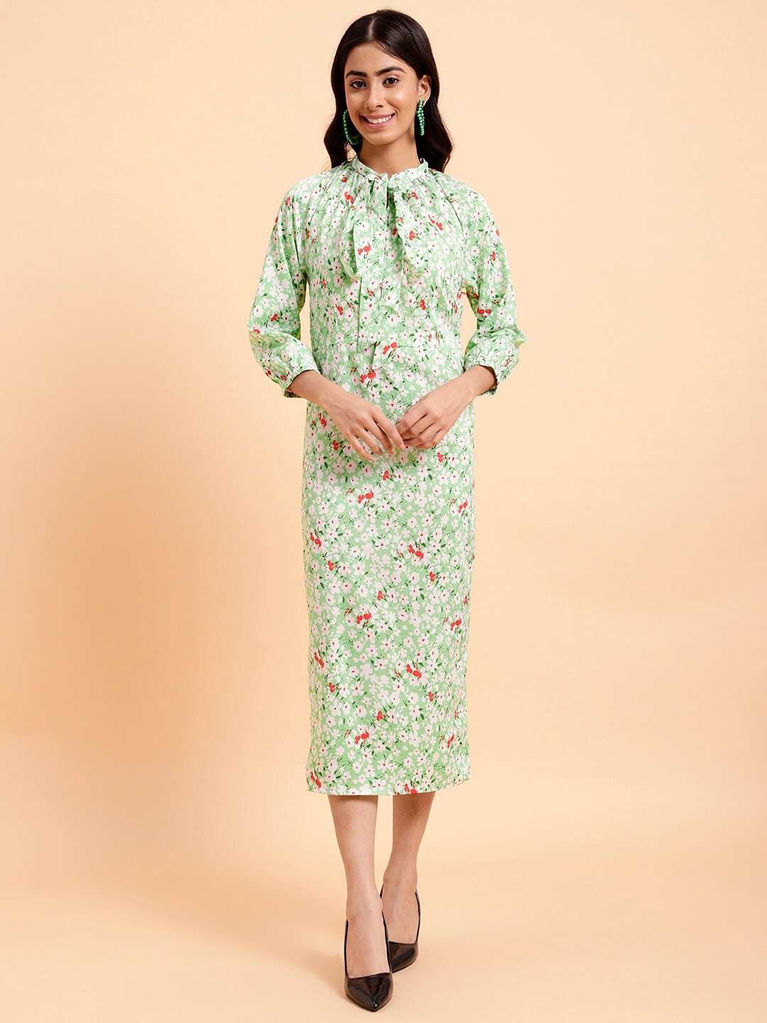 

MINT STREET Floral Printed Tie Up Neck Crepe Sheath Dress, Green