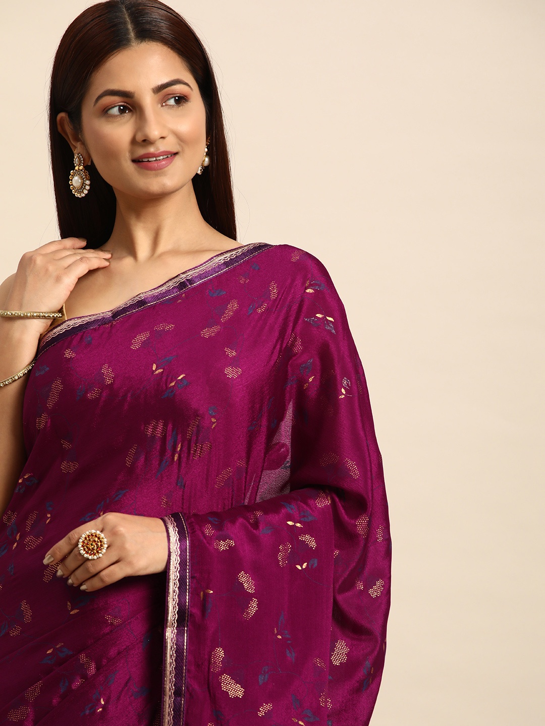 

Indian Women Floral Printed Saree, Purple
