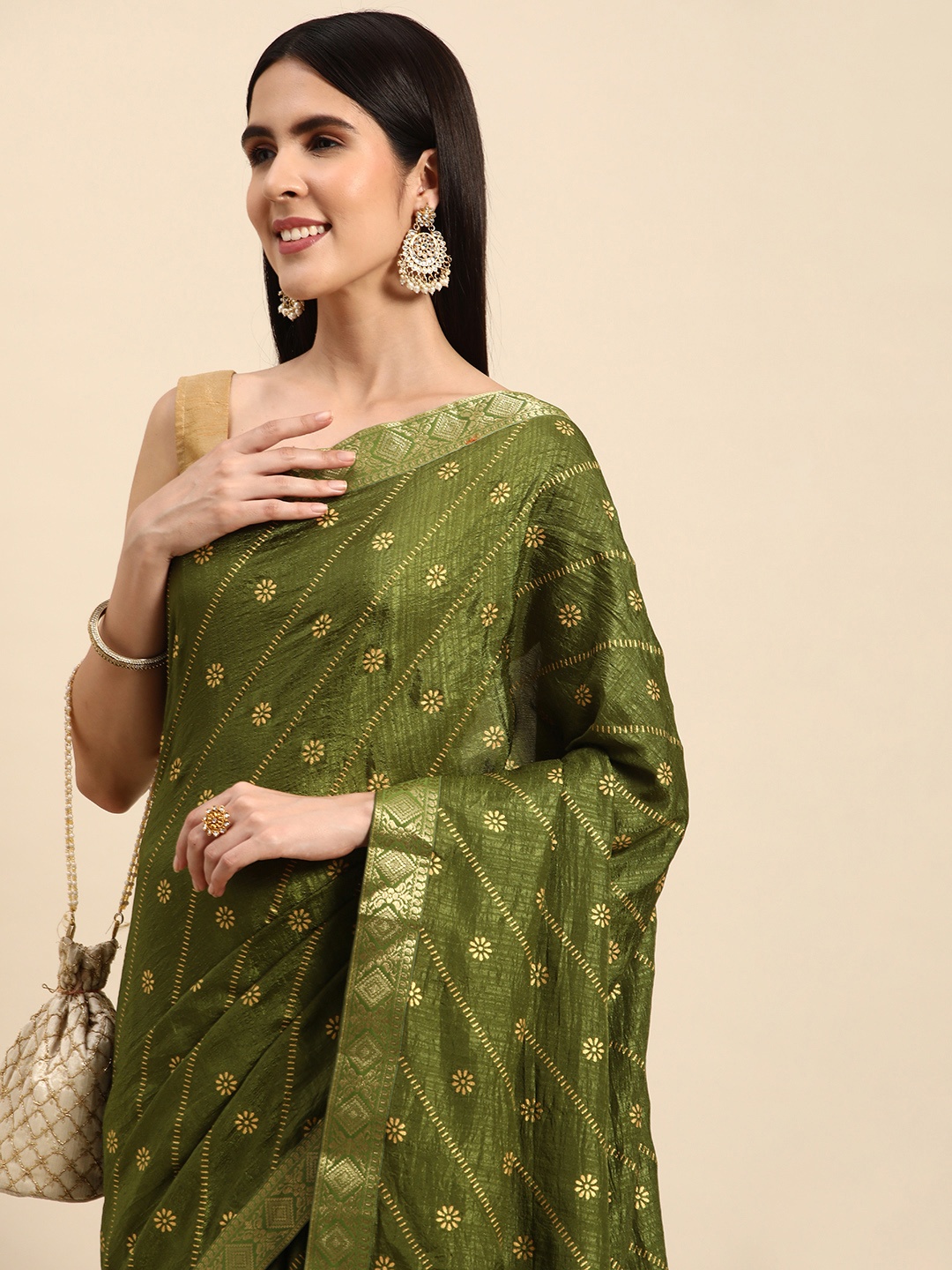 

Indian Women Woven Designed Gotta Patti Detail Silk Blend Designer Saree, Green