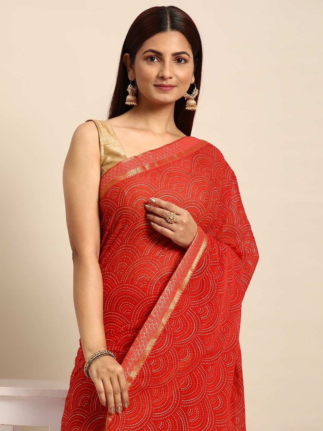 

Indian Women Printed Silk Blend Saree, Red