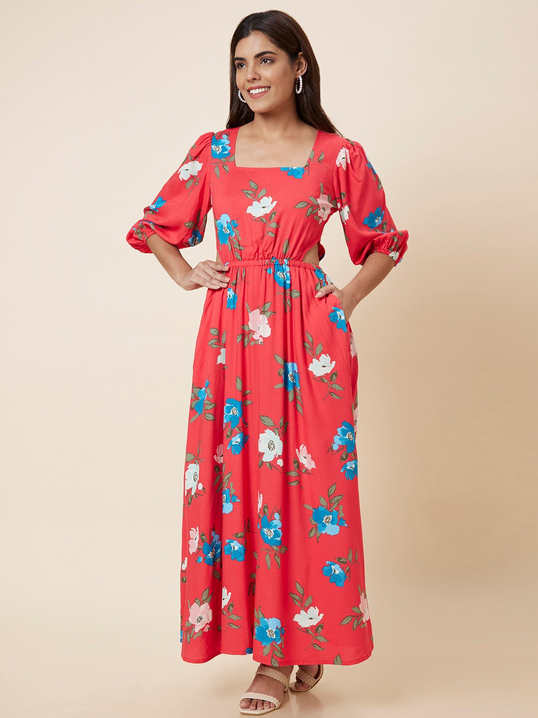 

Globus Floral Printed Puff Sleeve Cut Out Maxi Dress, Red