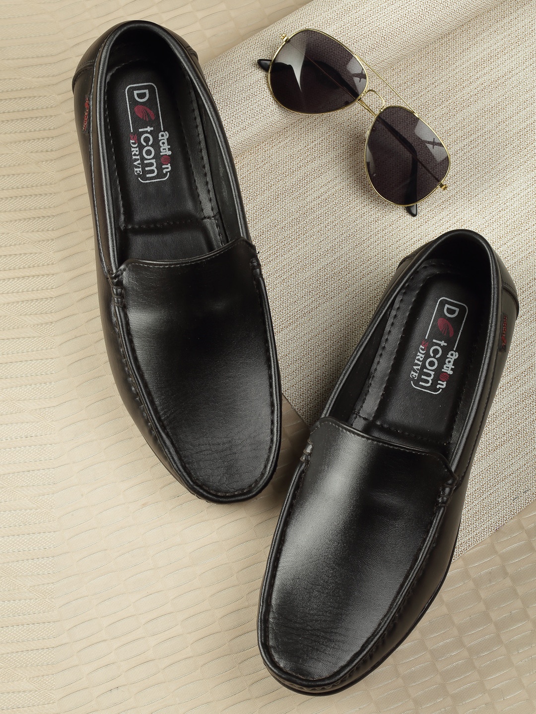 

Action Men Textured Formal Loafers, Black