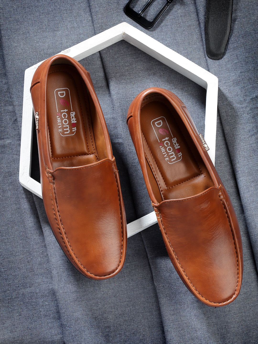 

Action Men Textured Formal Loafers, Tan