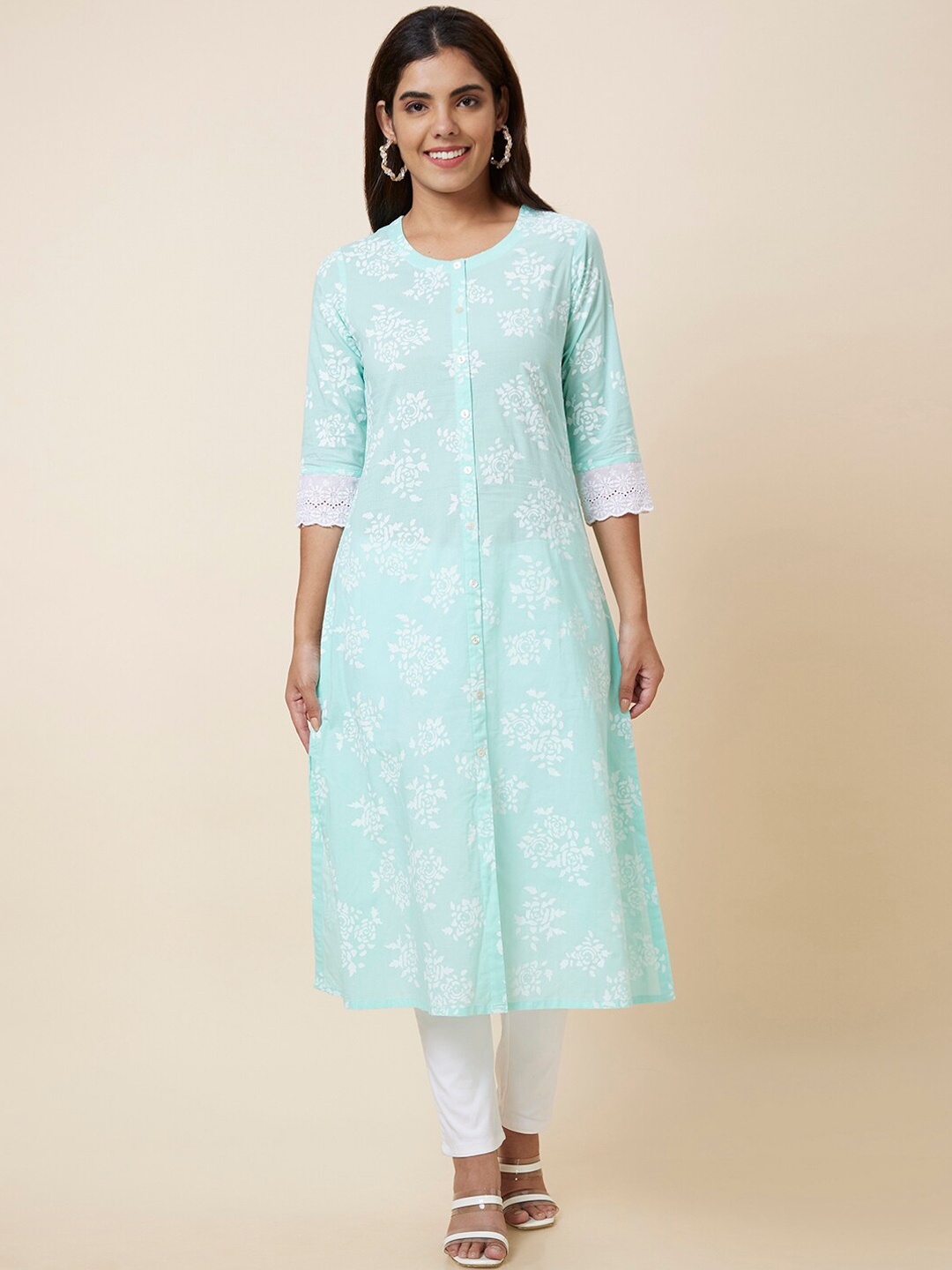 

Globus Turquoise Blue & White Floral Printed A-Line Pure Cotton Kurta