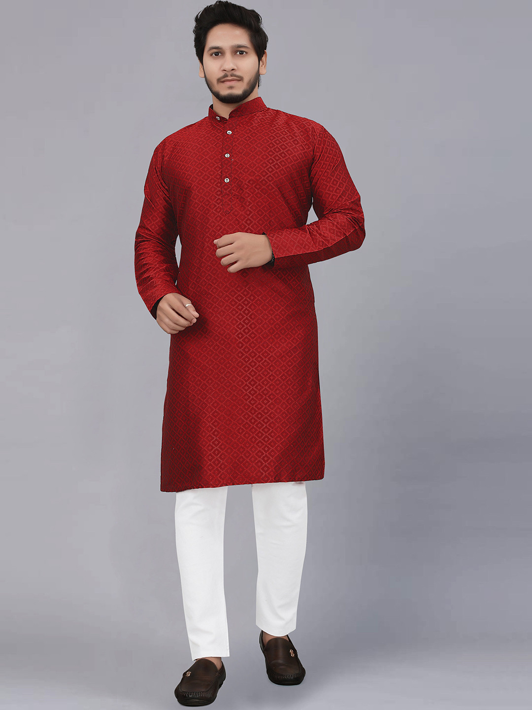 

CELLUX Ethnic Motif Woven Design Mandarin Collar Kurta With Pyjamas, Red