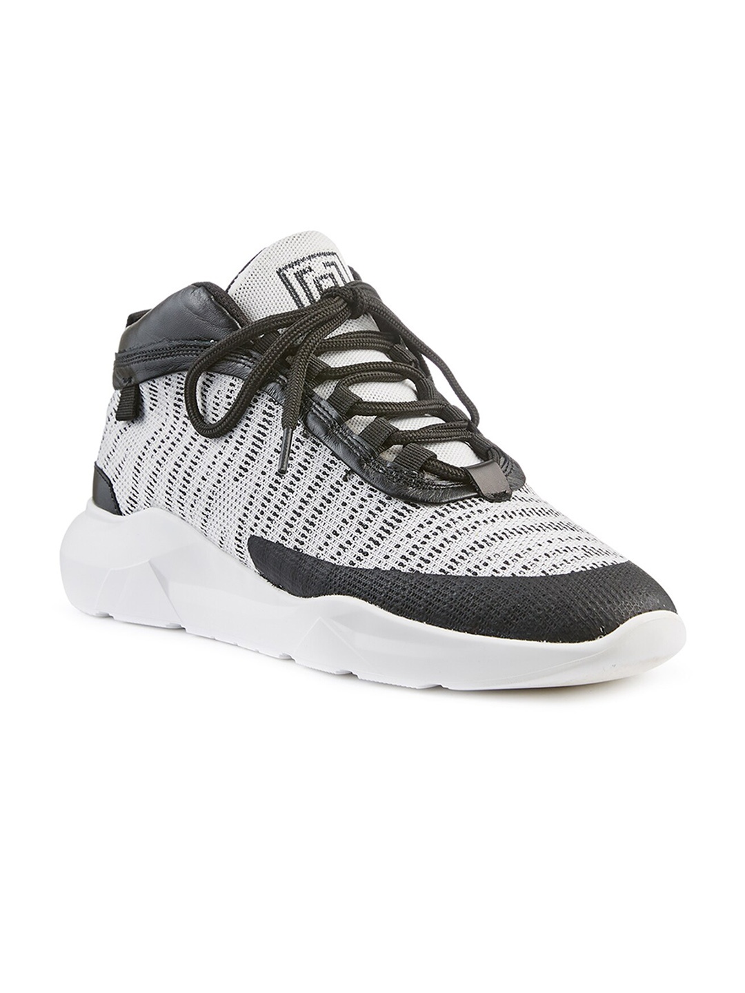 

FREESOUL FREEBEAT Woven Design Textile Contrast Sole Sneakers, White