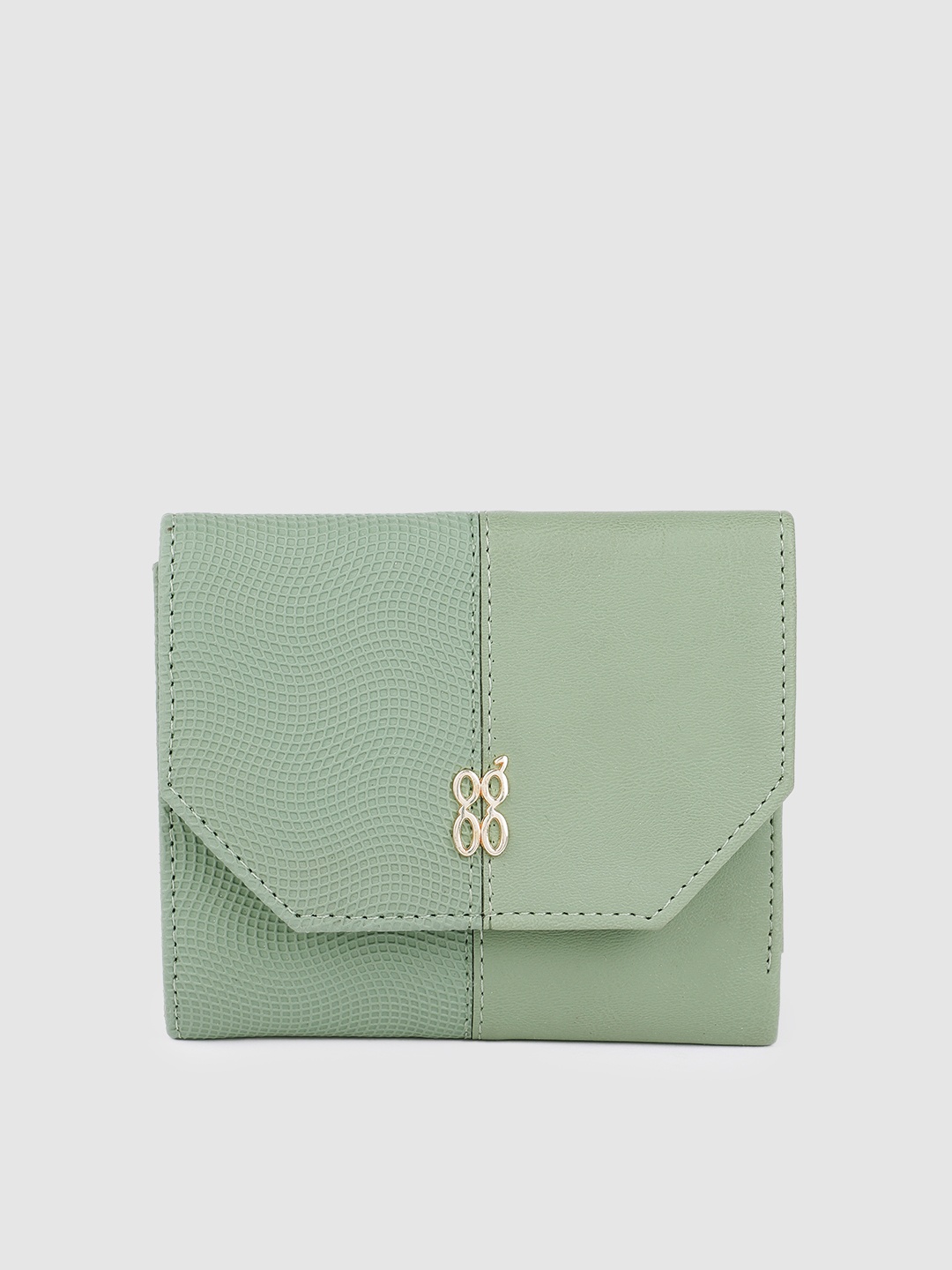 

Baggit Women Textured Three Fold Wallet, Green