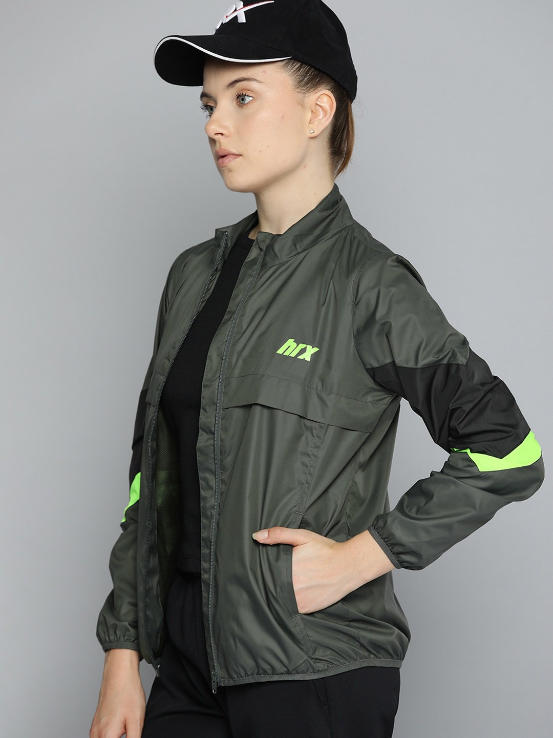 

HRX by Hrithik Roshan Rapid-Dry Outdoor Jacket, Olive