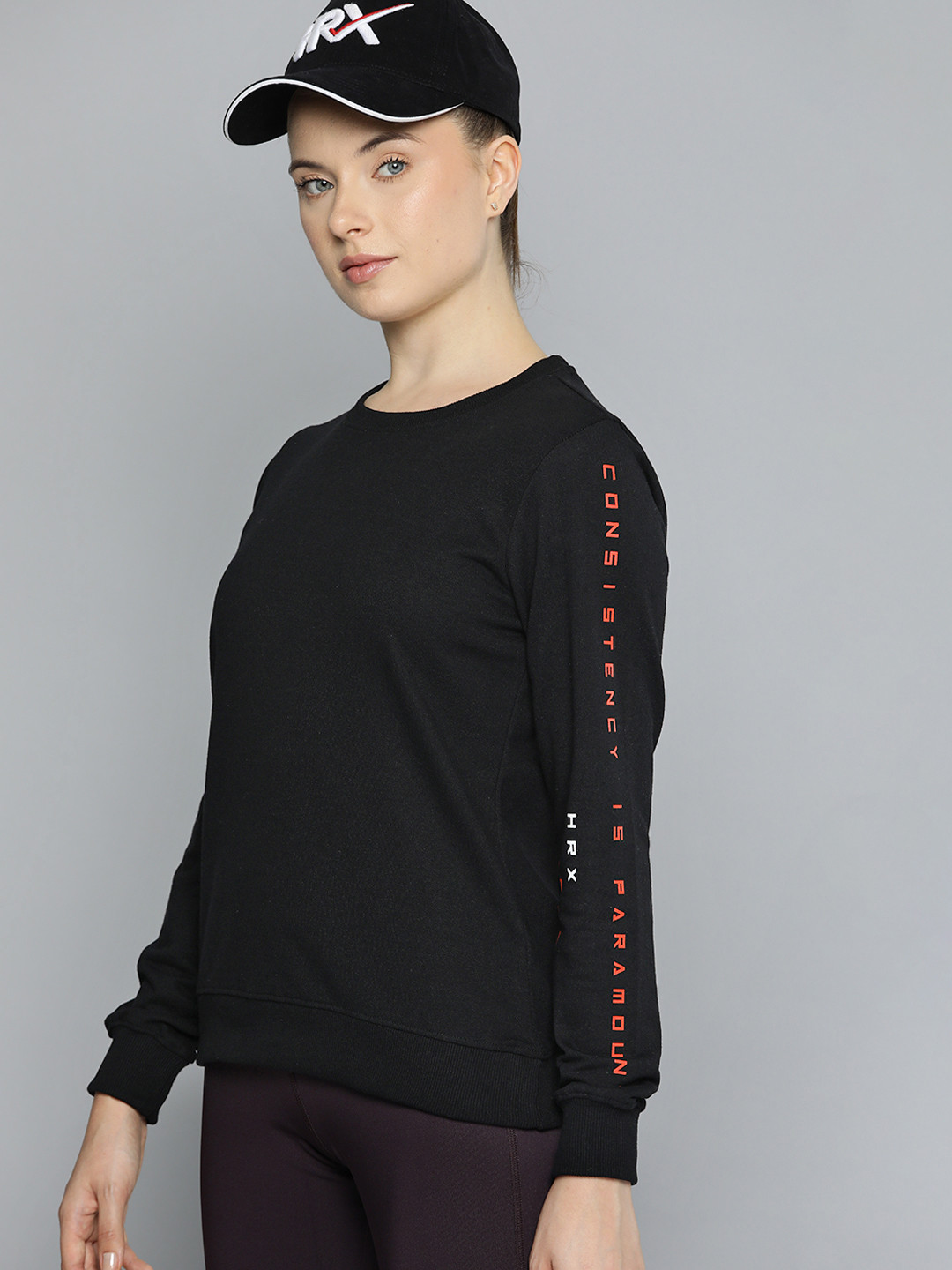 

HRX by Hrithik Roshan Printed Detail Training Sweatshirt, Black