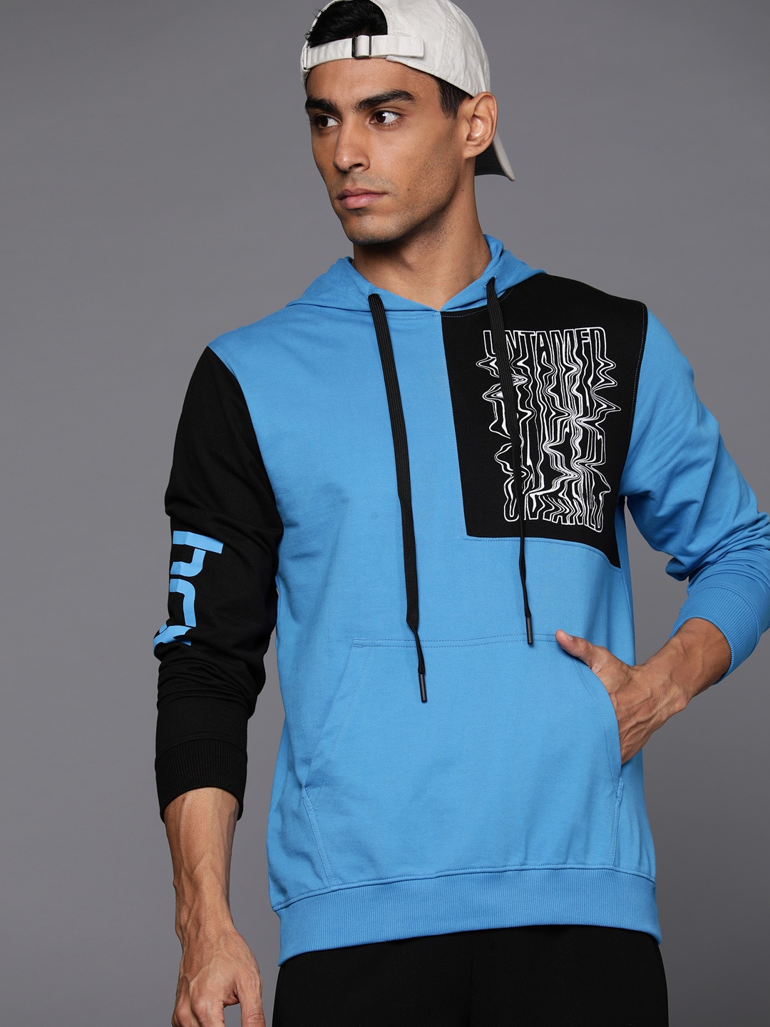 

HRX by Hrithik Roshan Colourblocked Hooded Sweatshirt, Blue