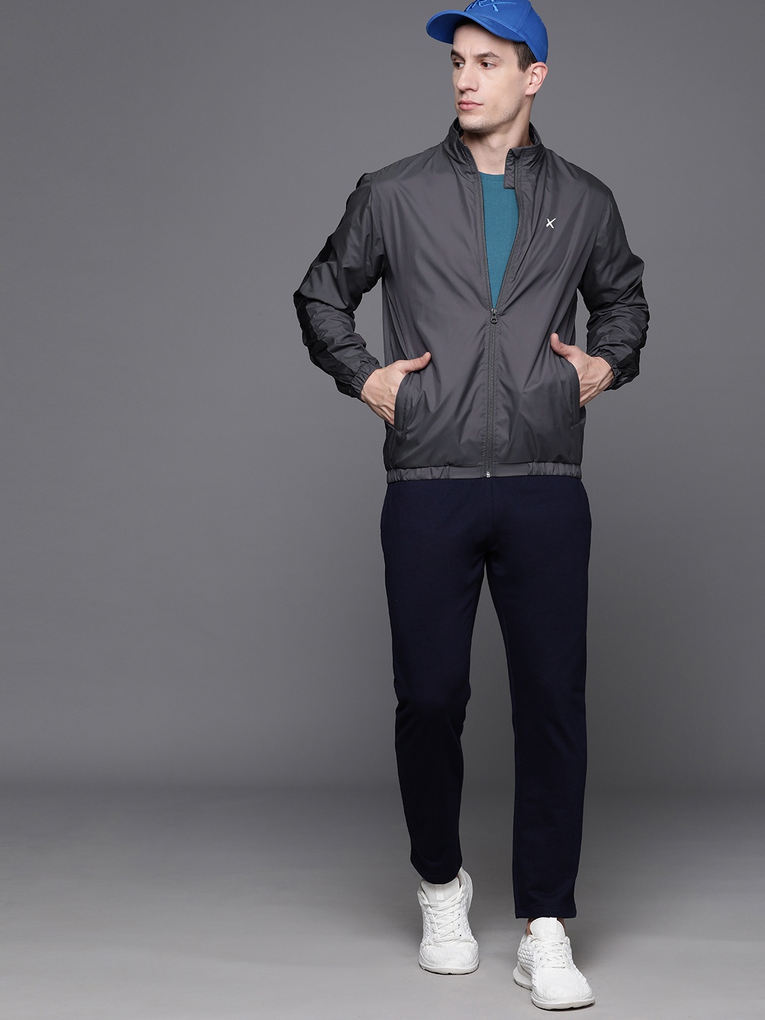 

HRX by Hrithik Roshan Men Rapid-Dry Tailored Jacket, Charcoal