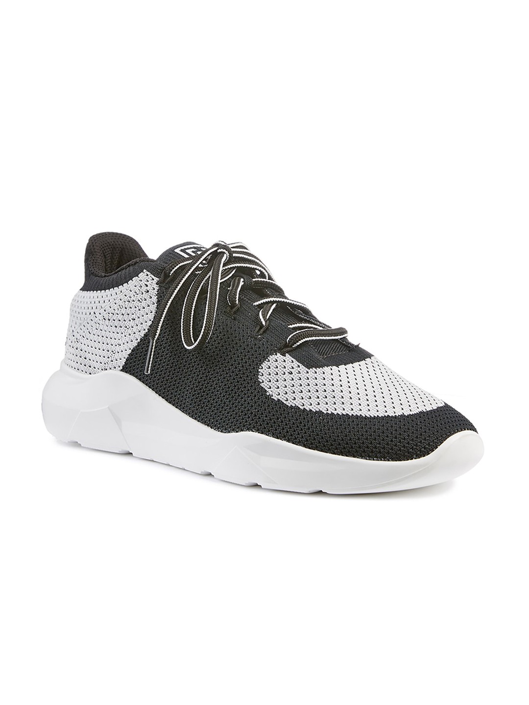 

FREESOUL FREEBL Colourblocked Textile Contrast Sole Sneakers, White