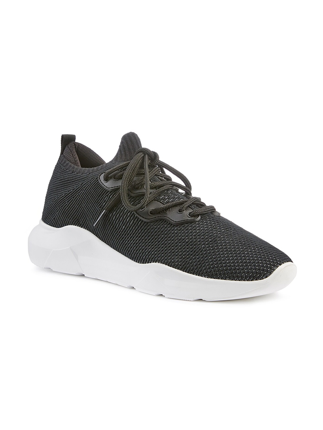 

FREESOUL Woven Design Sneakers, Black
